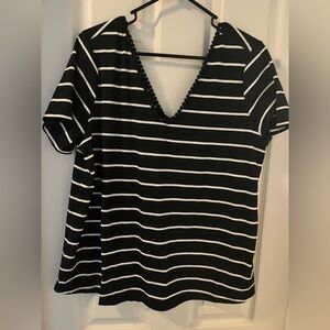 SHEIN Curve Black & White Striped V-Neck Top NWOT